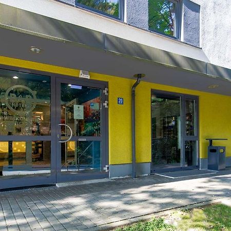 B&B Hotel Passau Adlkofen Bagian luar foto