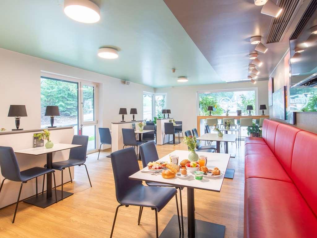 B&B Hotel Passau Adlkofen Restoran foto